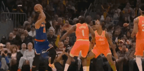 哈登不争气，施罗德丢了一个助攻，欢呼庆祝早了。在骑士109-94尼克斯比赛中，