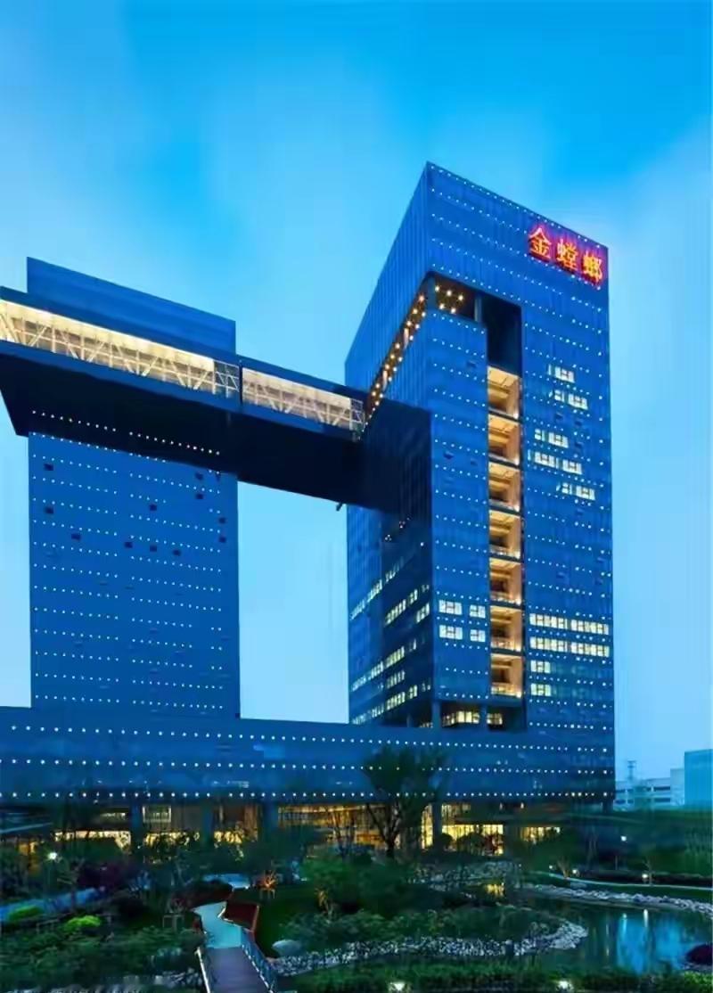 金螳螂老板被恒大坑了整整58个亿后，为什么还能力挽狂澜？地产暴雷潮中，无数上
