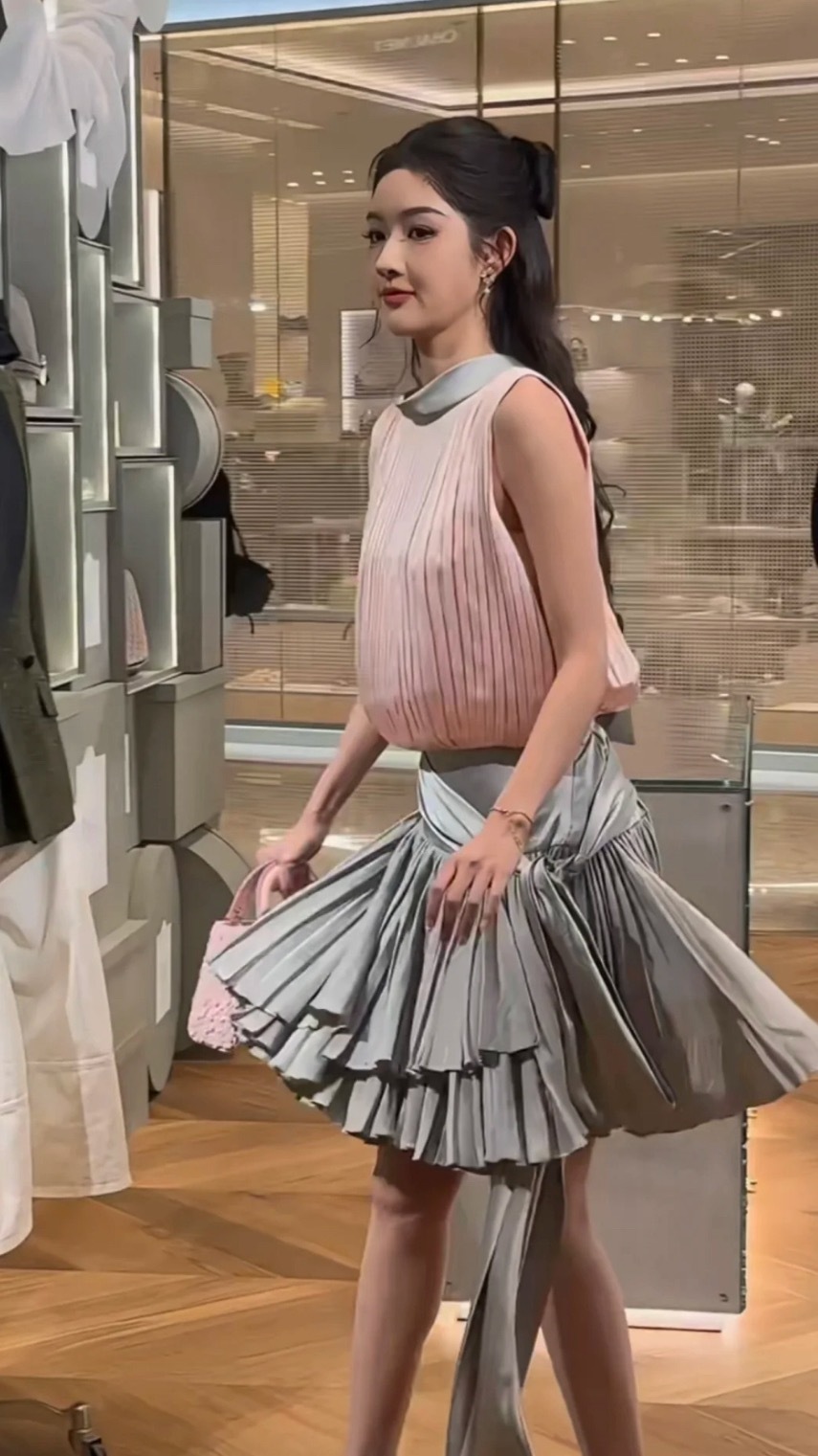 对172有了实感王玉雯真的又高又瘦腿又长