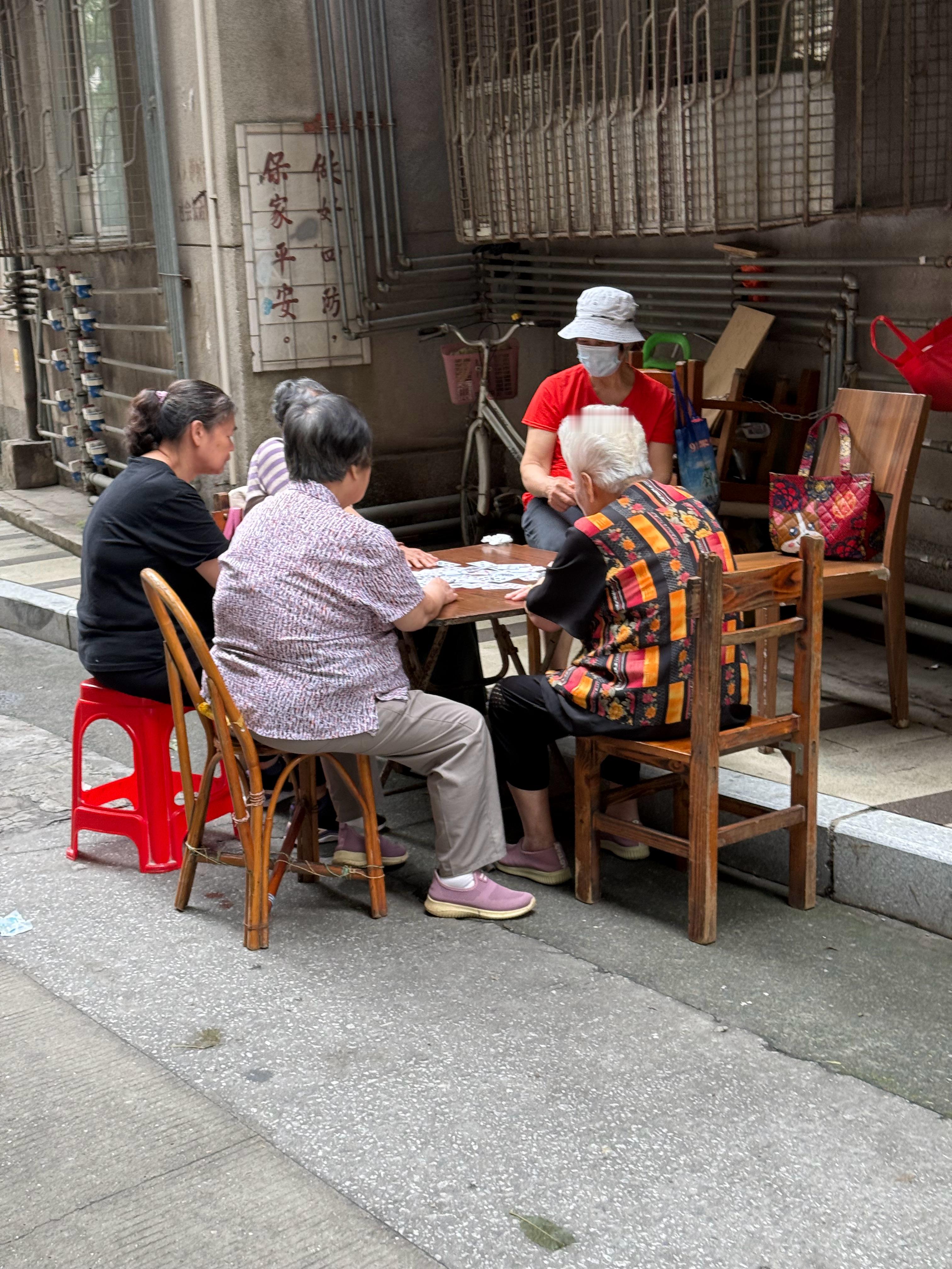 一般你会怎样搭讪？​​​