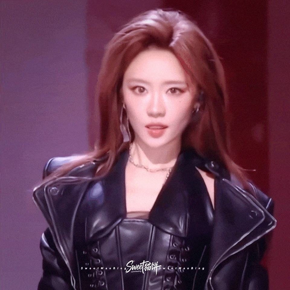 张月陈瑶坐一起张月陈瑶瑶台月下你们两能不能合作一下就当是为了我浪姐第二场和第一场