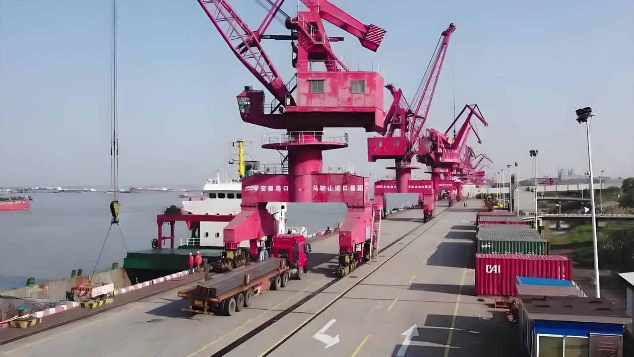 黄石新港要冲刺亿吨大港，打造湖北内陆开放高地，这目标相当带劲！2024年黄石港