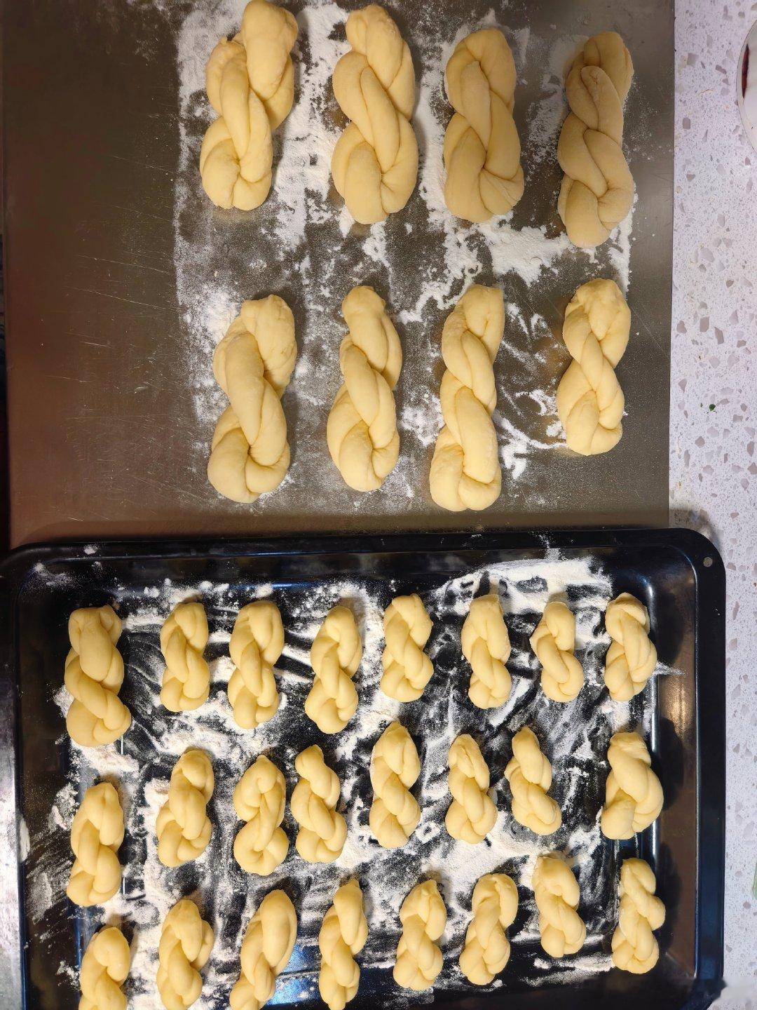 小孩姐和小孩麻的​