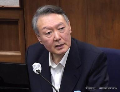 韩国前总统尹锡悦在14日凌晨开始的最终陈述中，并不认可特检组对其死刑的指控，他在