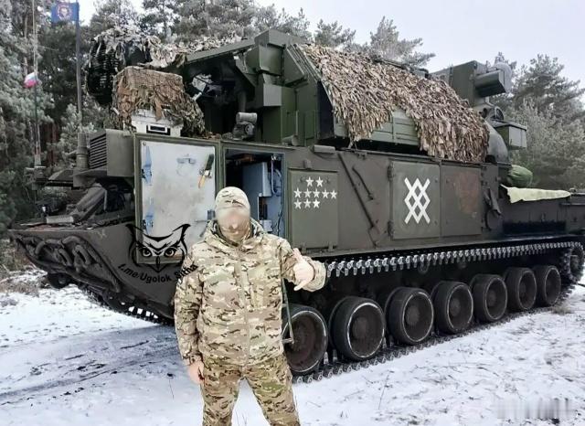 据俄军总参谋长瓦列里·格拉西莫夫报告，12月俄军解放了700多平方公里土地，到2