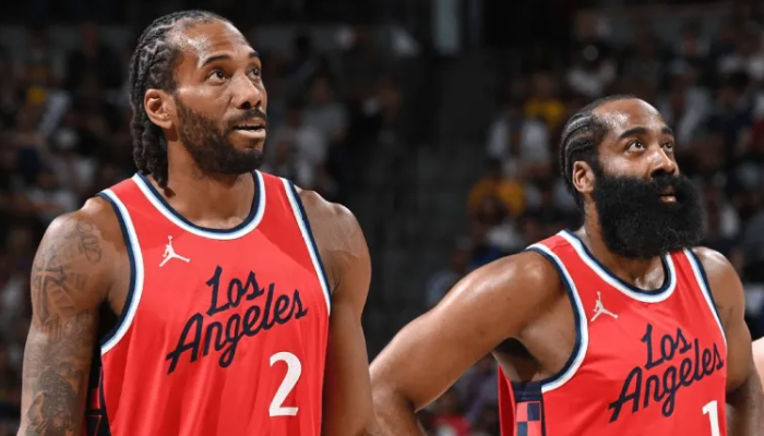 NBA常规赛，快船98-107不敌灰熊。赛后，快船记者统计了多项有关詹姆斯-哈