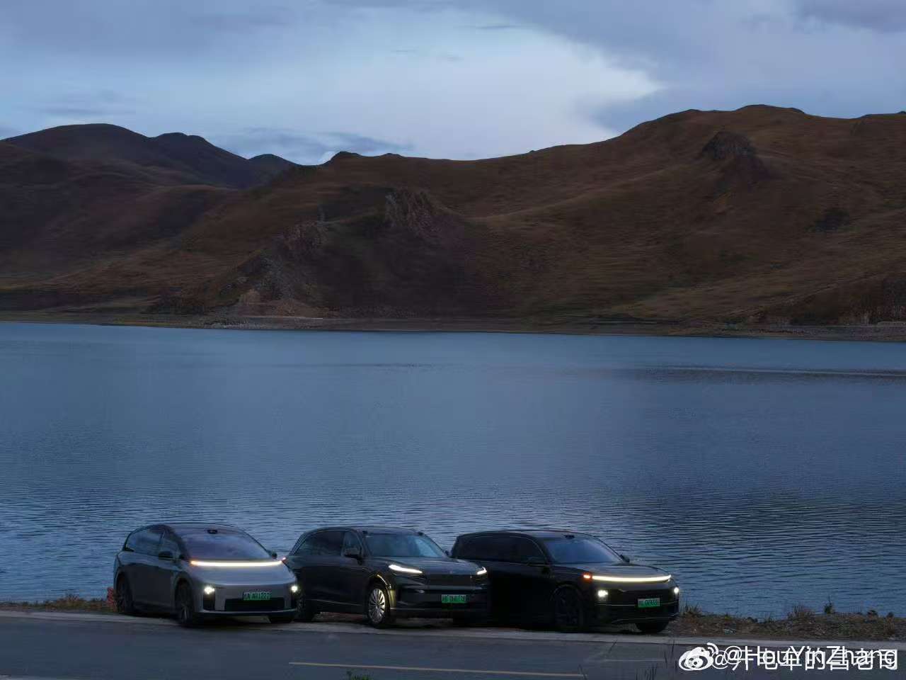理想的星环灯真好看拍照理想绝了理想汽车​​​