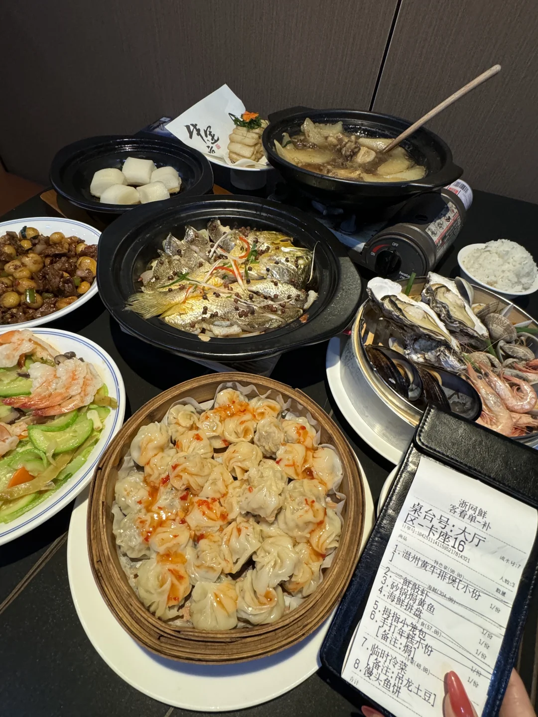 杭州只会带嫡长闺去吃的！！！😭😭😭