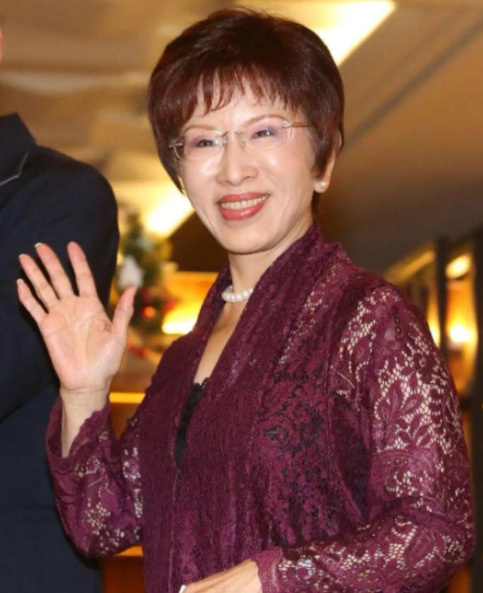 大陆已向台湾“统派”发出正式通告：无论“真信”还是“投机”，只要敢喊统一，北京一