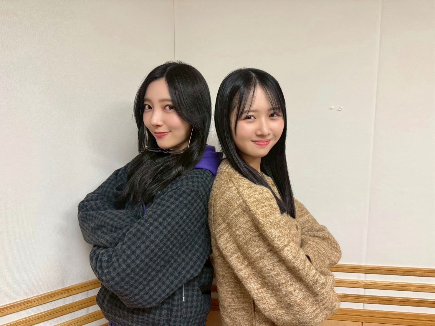 上村ひなの小西夏菜実　日向ひ