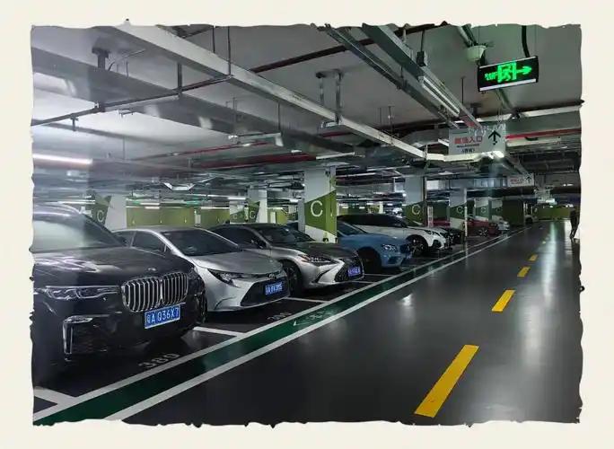 楼市里最狠的报复，是“等等党”全面胜利！杭州一业主硬扛两年没买50万车位，等来了