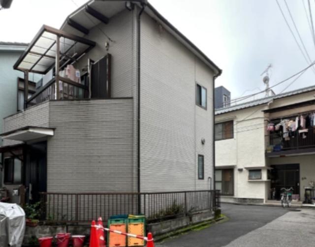 几年前，朋友觉得日本房价便宜、又是永久产权，一咬牙在那边买了3套房，想做收租的“