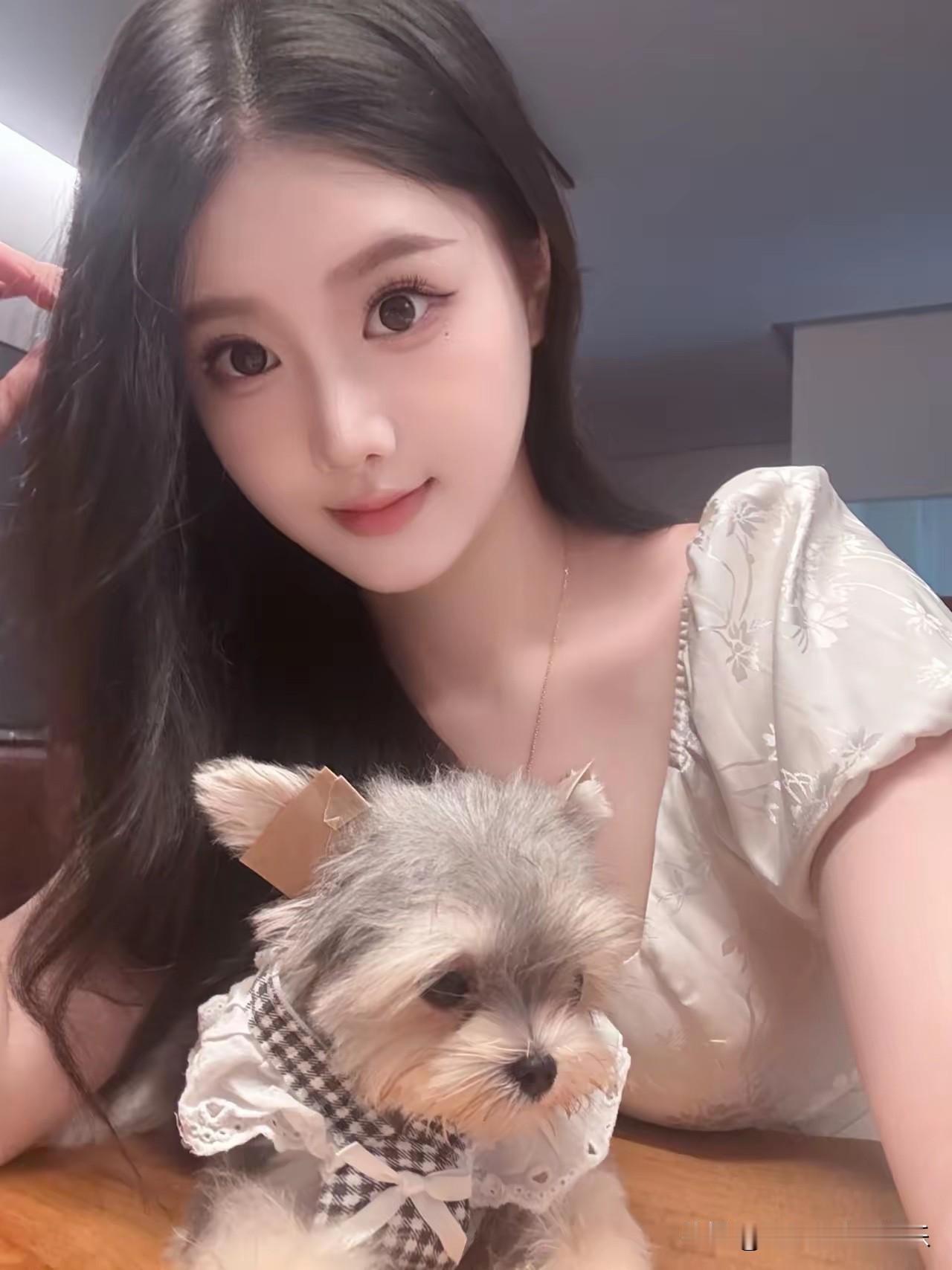 不懂就问，这是什么品种的狗子？