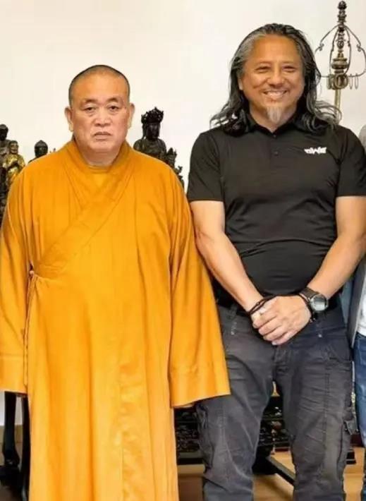 知名导演傅华阳是释永信的得意弟子，他回应释永信被带走传闻：我这两天专程从上海回少