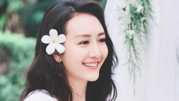 你知道吗？2026年3月21日，王鸥在直播中直接宣称自己单身，这一消息瞬间引发网