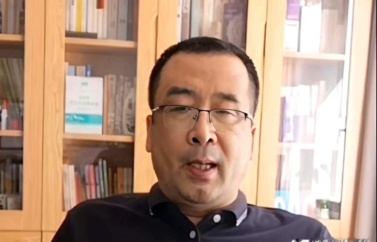 马继华居然断言，洛杉矶奥运会要是缺了王楚钦和孙颖莎，国乒拿两块金牌的概率都不超过80%，这话听着真让