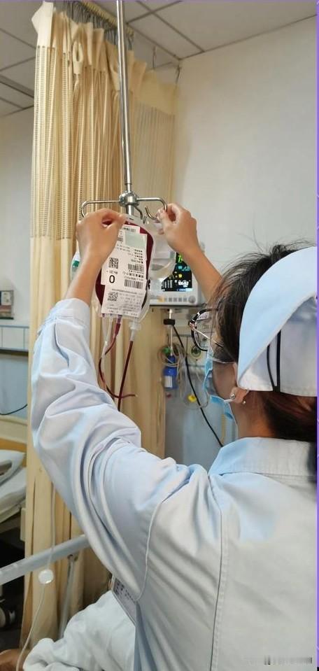 直系亲属不献血，医院就不给输血？献血证竟成“摆设”？用血困境引热议！