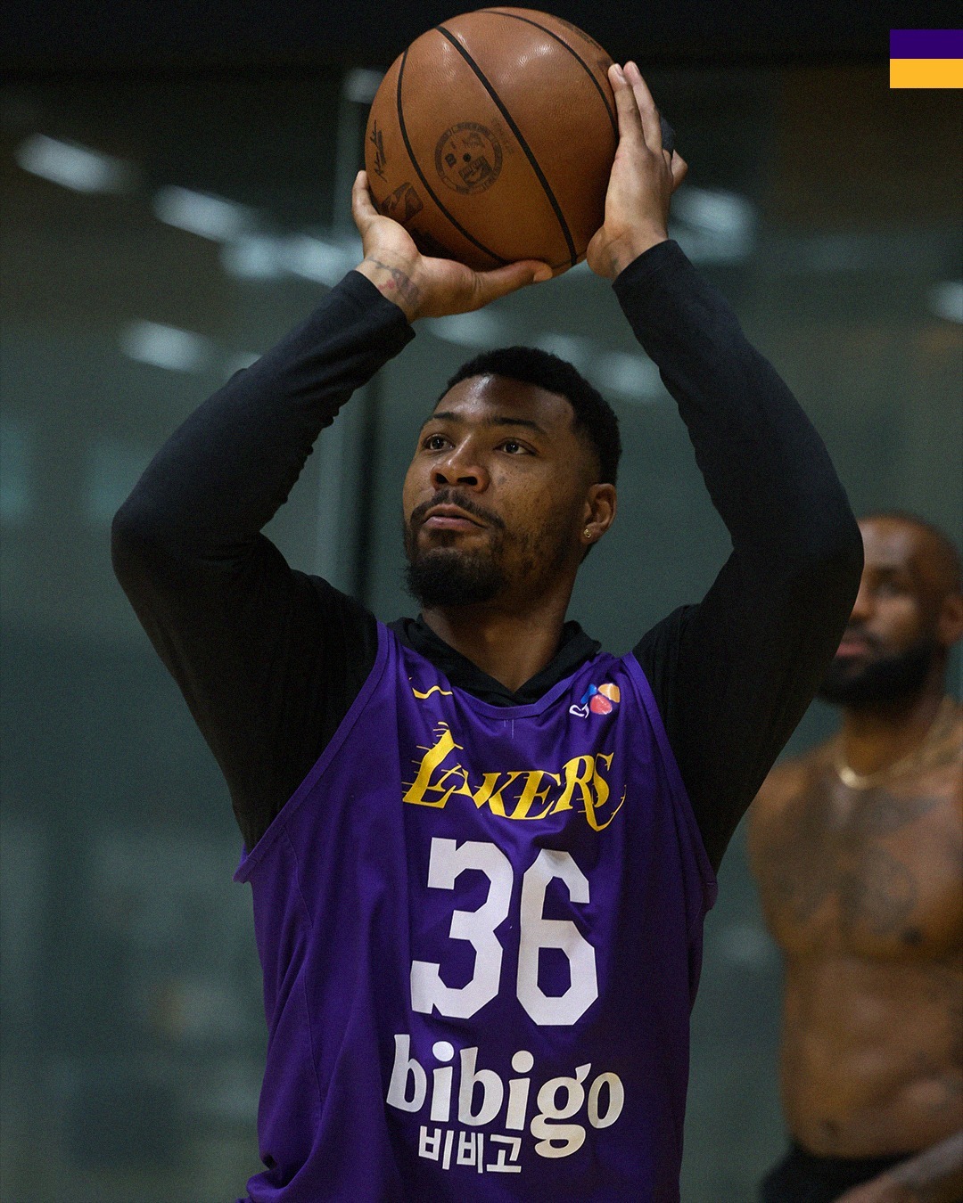 今日训练照，明日主场迎战火箭火箭vs湖人