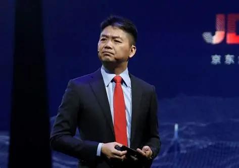 刘强东买下中东大片土地过去中国互联网公司出海，大家最爱看的是什么？下载量、用
