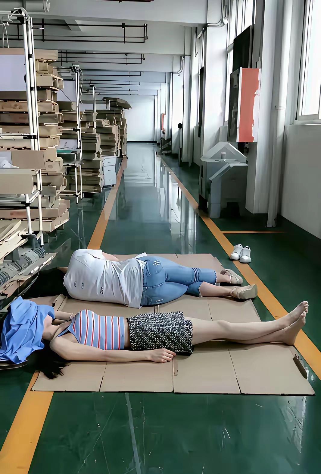 吃得苦中苦，才能开路虎，坐办公室就是环境干净点，挣得一般都赶不上整仓库，仓库就是