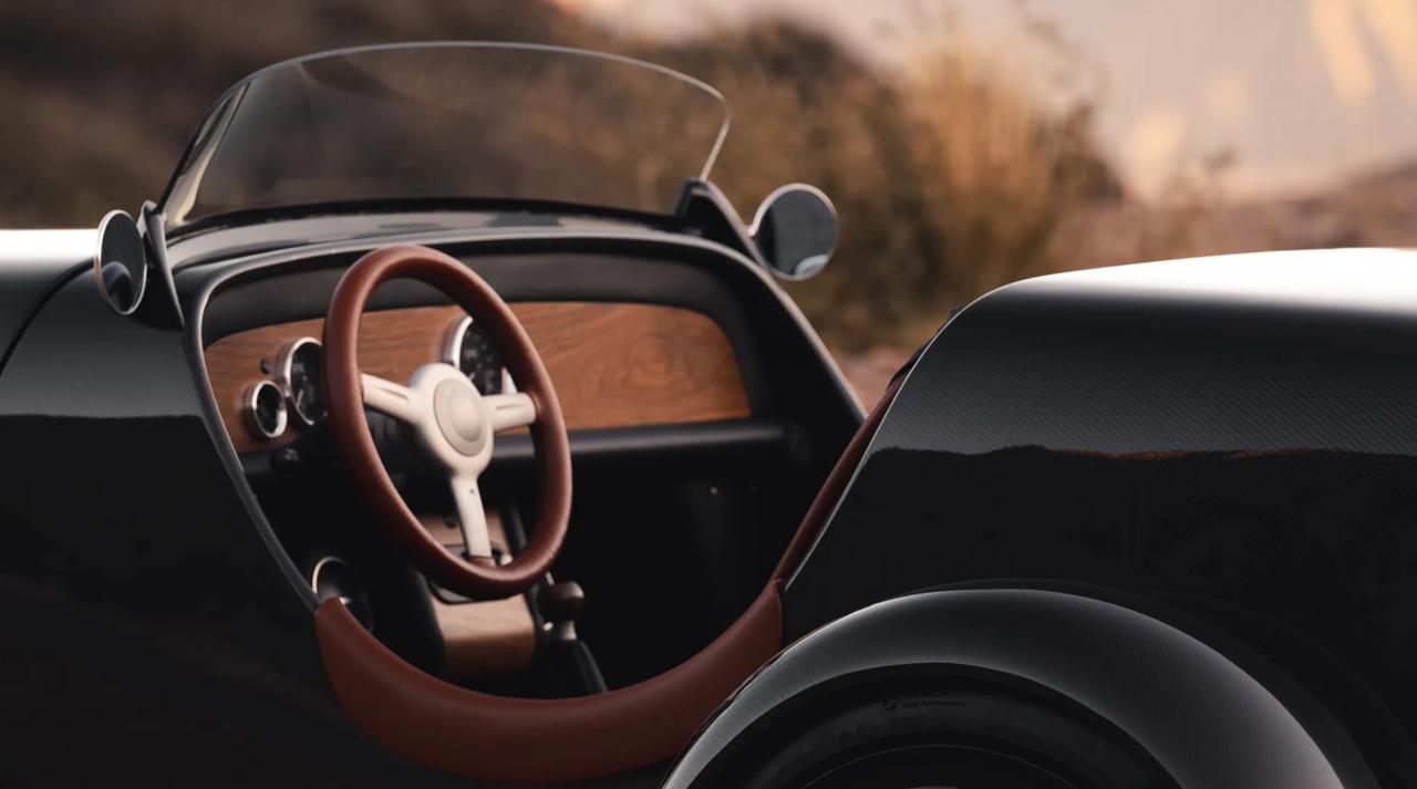 像经典致敬一台由福特的儿子埃德塞尔·福特主导的运动车型，福特Model40