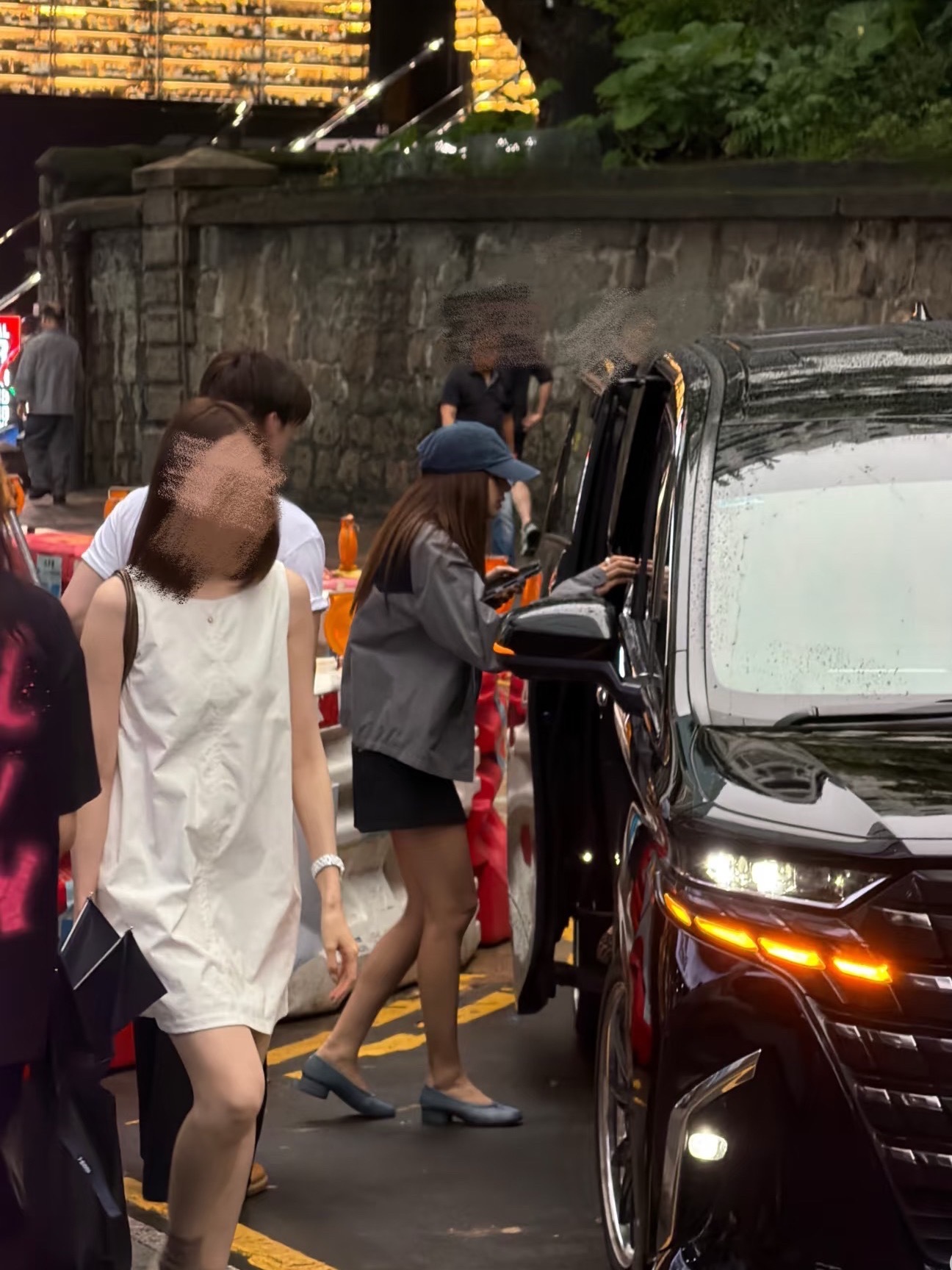 在香港偶遇了lisa香港尖沙咀偶遇lisa尖沙咀海防道偶遇lisa