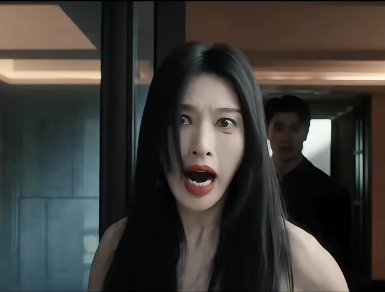 地枭自己放出他们能找宝藏和长生不老的消息，引诱人类到地下，然后吃掉。结果，引