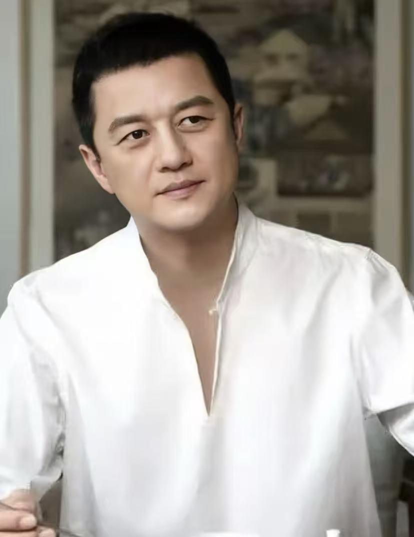 微笑列车也能做唇腭裂手术，李亚鹏的医院真的还有存在的必要吗？一个学医的朋友白