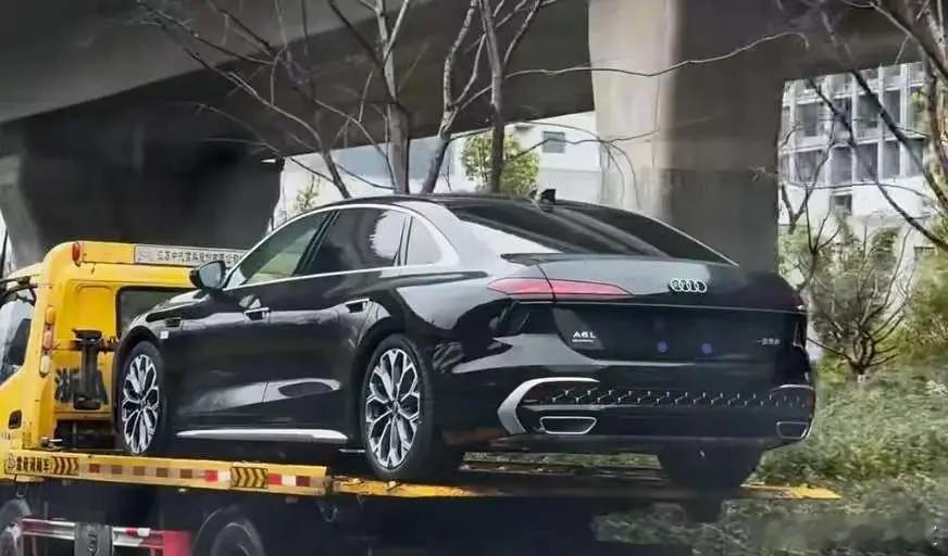 新款A6L要来啦！曾经的“官车”代表，豪华C级车的标杆，这个新的车尾设计你能接受