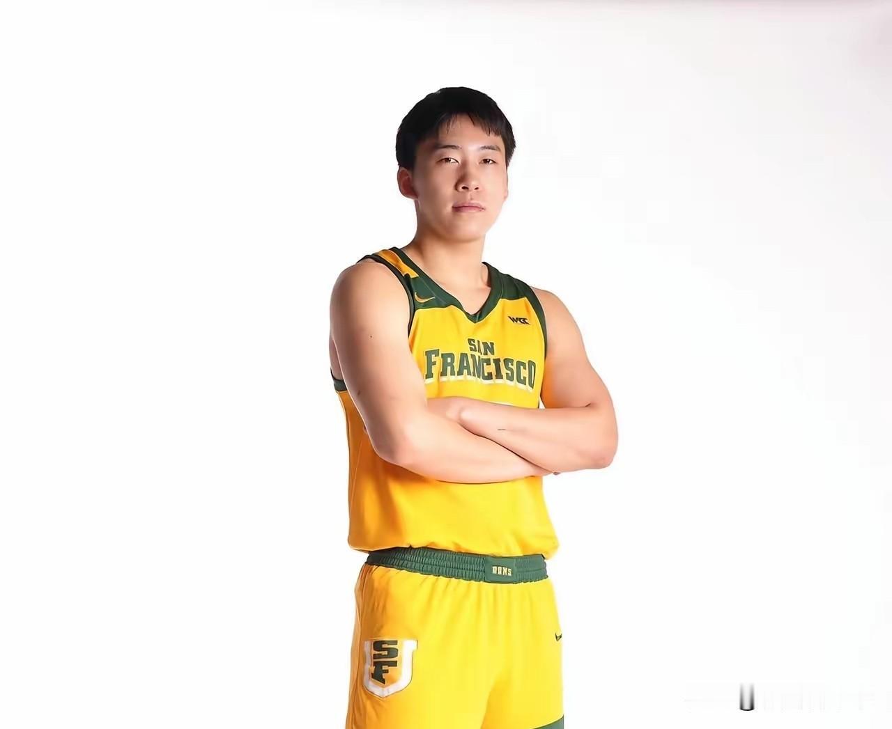 NCAA比亚洲杯水平更高！亚洲杯最佳阵容王俊杰场均仅6.3分4.3篮板王俊杰