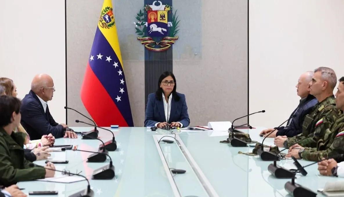 这下彻底闹掰了！白宫和马杜罗接班人激烈对骂，双方都称自己遭背叛！就在抓捕马