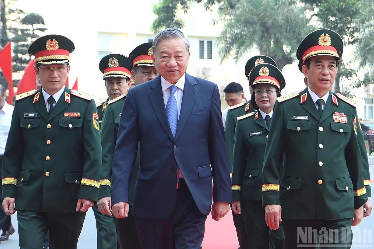 现在苏林位置坐稳了，就很少看到农德孟和阮晋勇出来站台了！越南这两天有三个大活