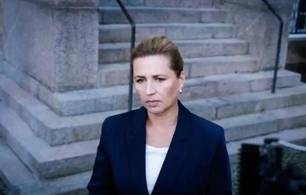 丹麦的做法也来了。丹麦从2024年开始，就把所有在丹麦境内居留的台湾人，在