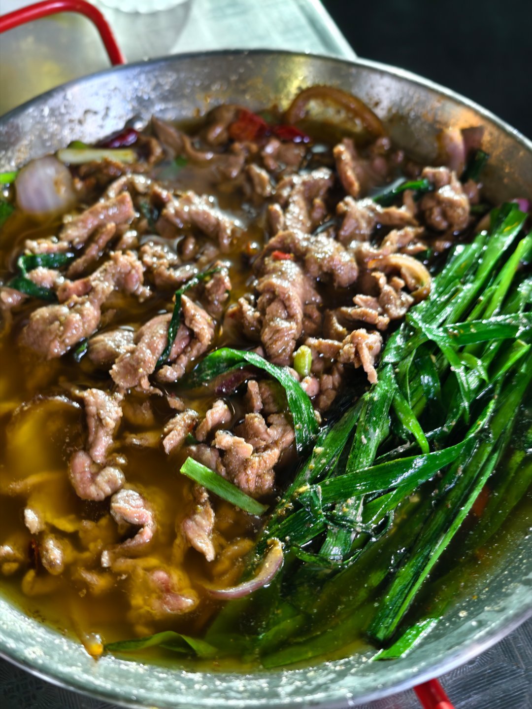 有时候出差也挺好的能去朋友的城市跟朋友忙里偷闲吃个饭也不错哈～杭州·杭州市滨江