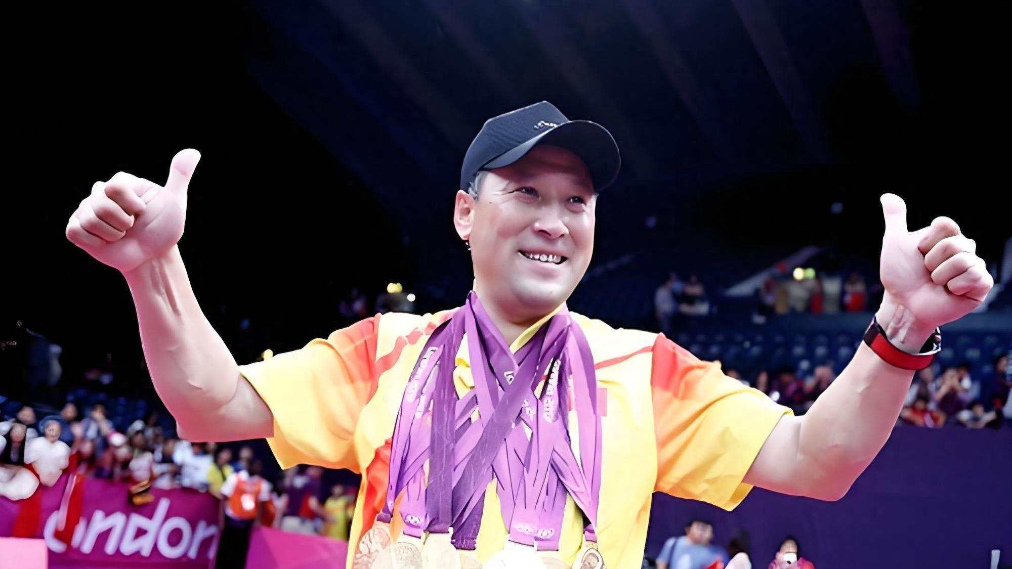 从羽毛球冠军教父到榴莲园主:李永波的传奇转身