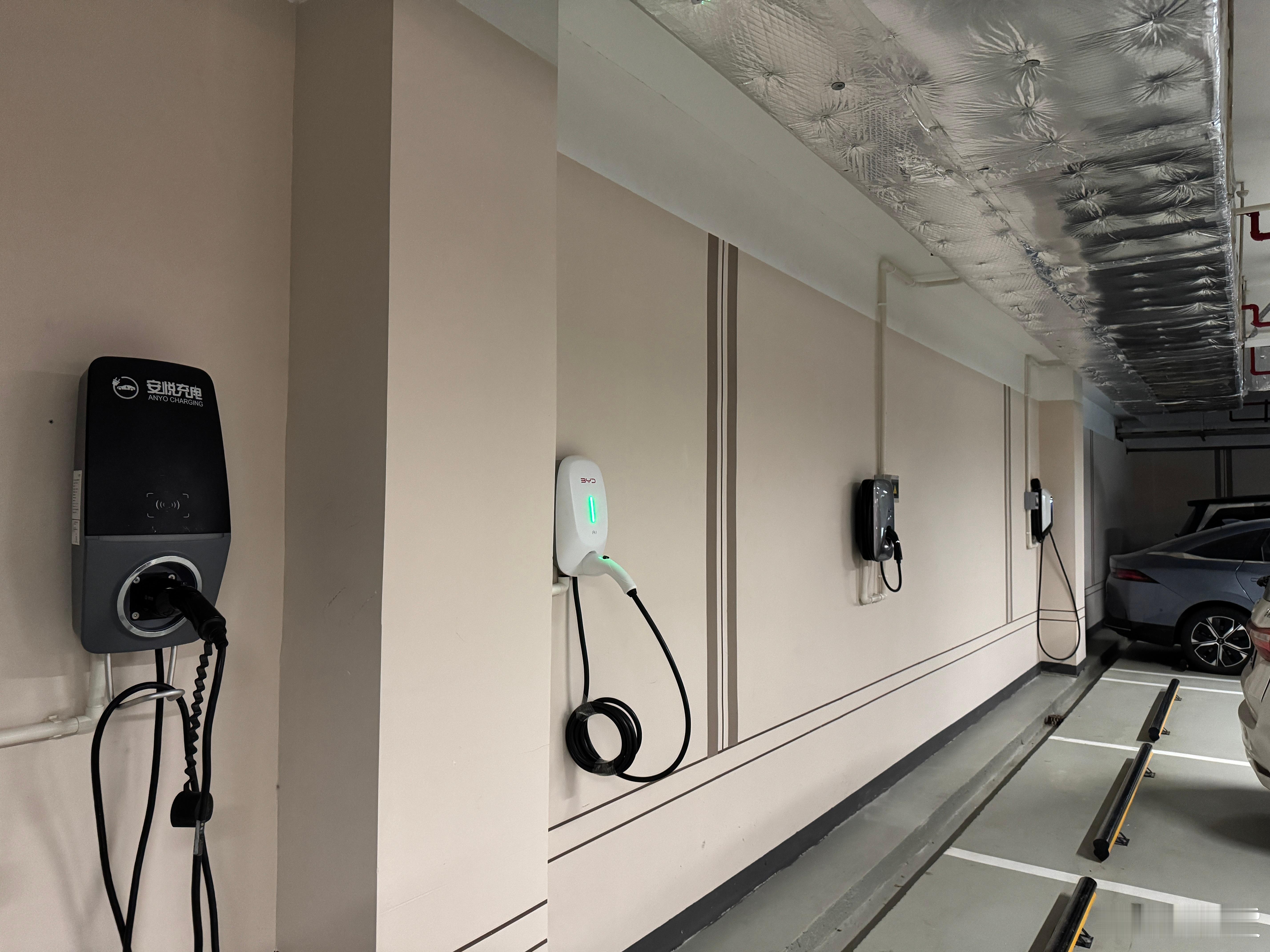终于把当时买L9Max送的充电桩权益用掉了~~~美滋滋，到哪里都能充电而