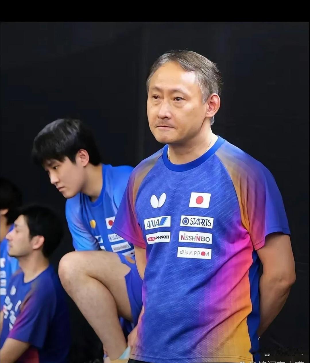 张本智和受不了了，离开日本！1.张宇做梦都没想到，他们一家被日本人区别对待，张