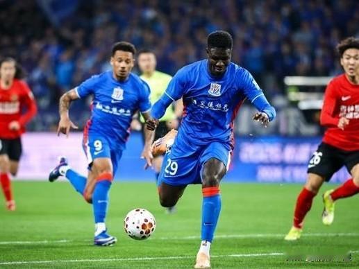 没犯错空间。申花队务必拿下海牛队。上赛季领先9分的优势被翻盘的惨痛教训。估