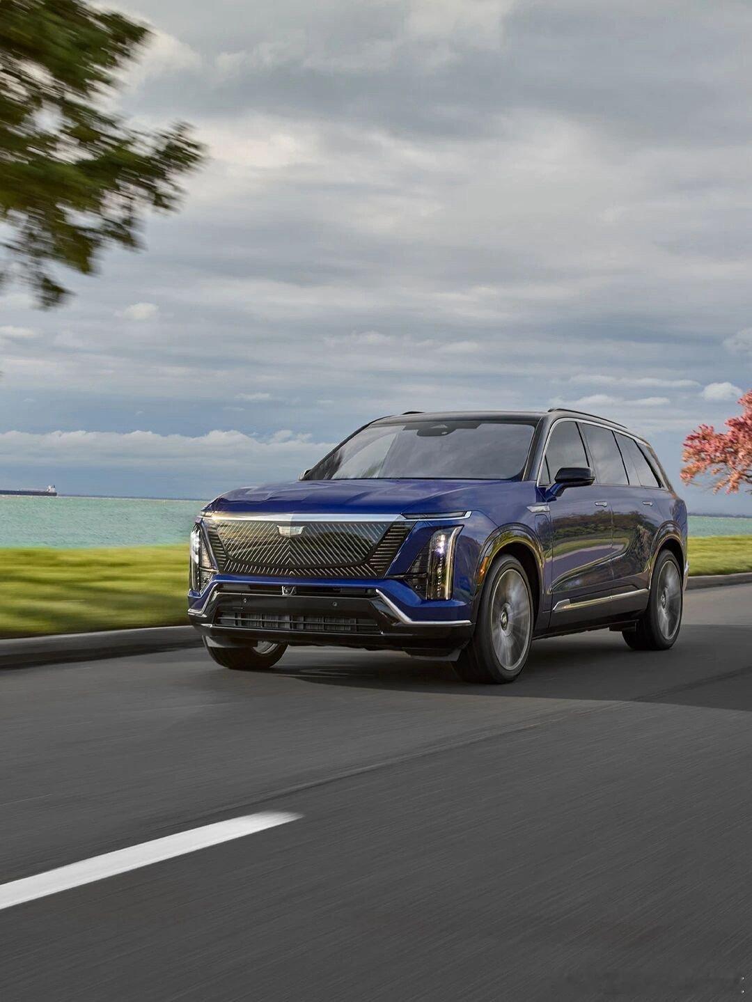 凯迪拉克VISTIQ旗舰大六座纯电SUV来啦！大v聊车