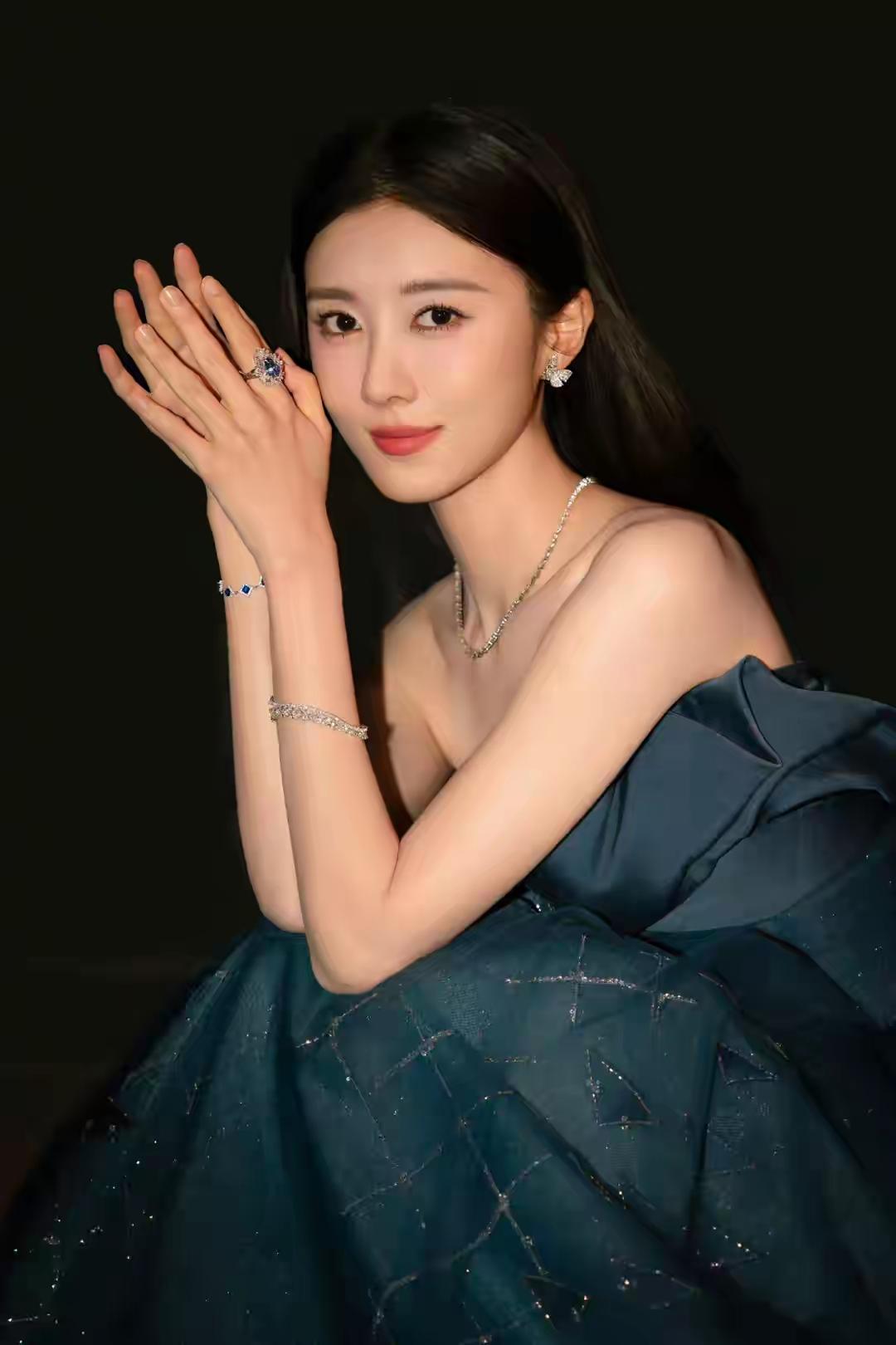 女明星曹曦文有没有让你一眼心动的人什么样的女人才能称得上有气质?