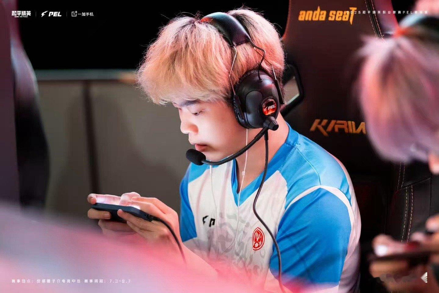 TEC全明星投票哇TEC大气，全票打飞这个TEC