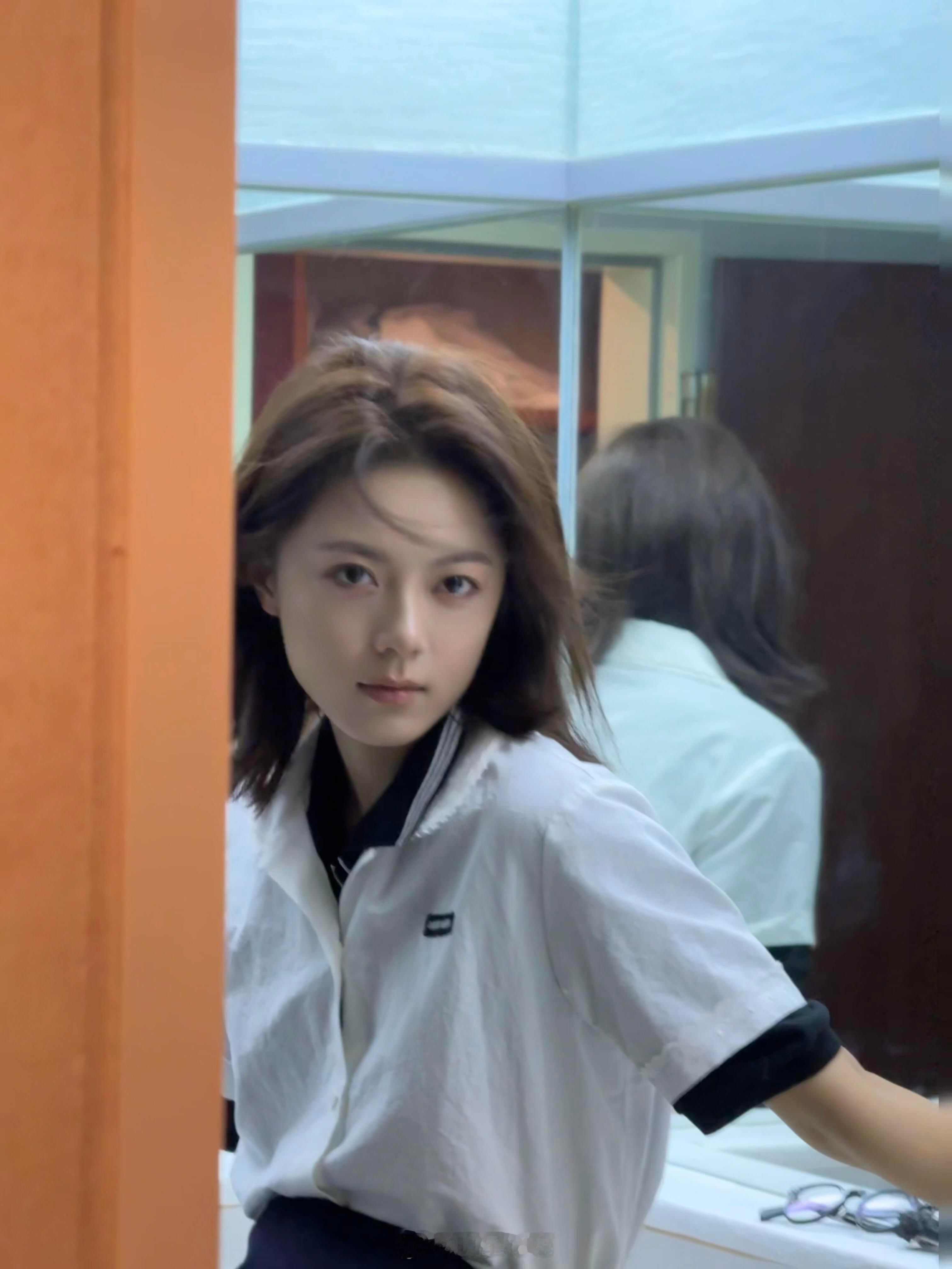 这个冷脸赵今麦...​​​