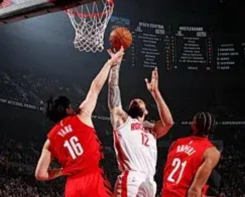 杨翰森可以重点开发的3个优点:1、罚球命中率极高，赛季至今16中15，以后在