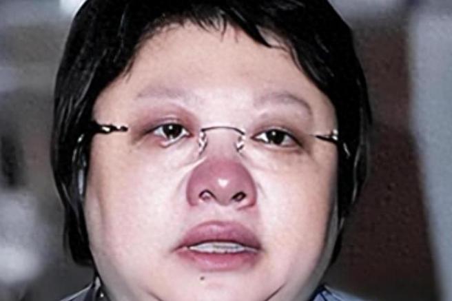 走面风波迎来大结局！多家媒体刊发韩红朋友圈致歉文字，文中称自己泣不成声向公众道歉