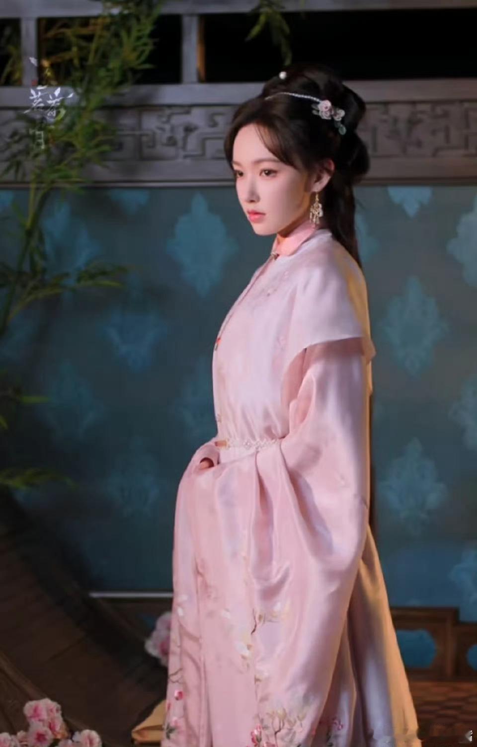 程潇恶女味这也是我最喜欢的氛围感，太棒了，让我们一起来加入吧！程潇反差感绝了