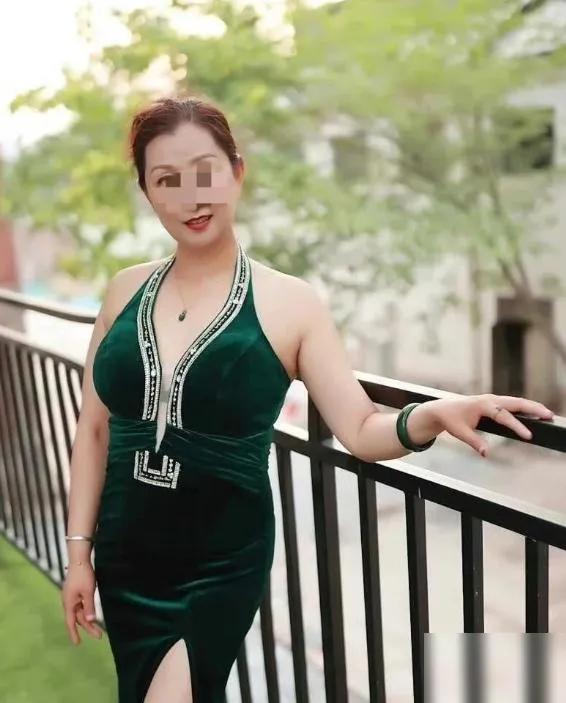 湖南长沙，61岁女子已经绝经了，为保持魅力，轻信了别人的推荐，结果没等来“回春”
