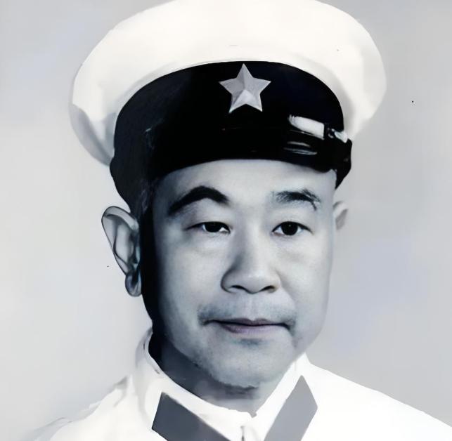 1973年，女知青黄丽萍携农村丈夫回宁波父母家，一进门，丈夫看到墙上挂着的照片大