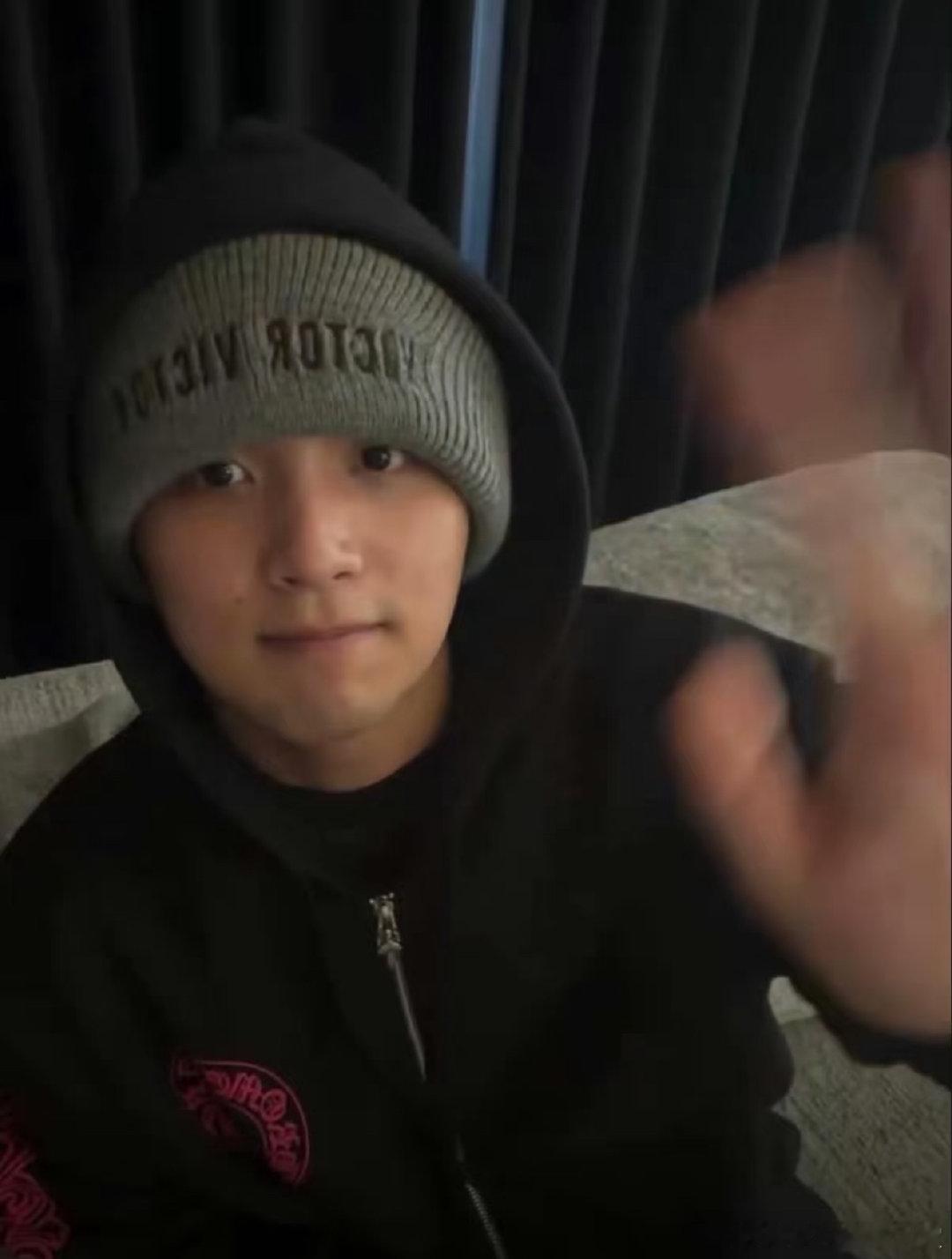 李楷灿曾说喜欢我的话绝对不会后悔李楷灿曾说喜欢我的话绝对不会后悔，会不会被叫退