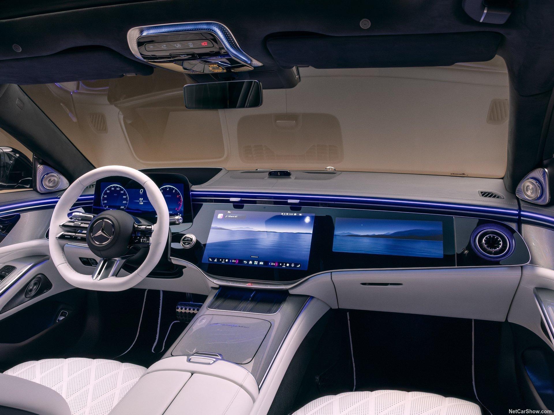 新款奔驰S：格栅加大20%，奔驰立标+格栅边框可以发光了，头尾灯融入星徽光源，长