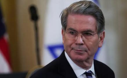 美国财长贝森特终于说了句大实话！很多人以为，中国最大的底牌是稀土。错了！真相是，